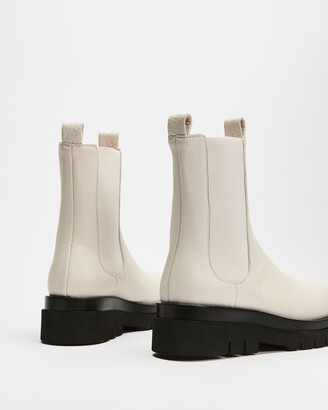 Mae Women's White Chelsea Boots - Cam - Size 40 at The Iconic