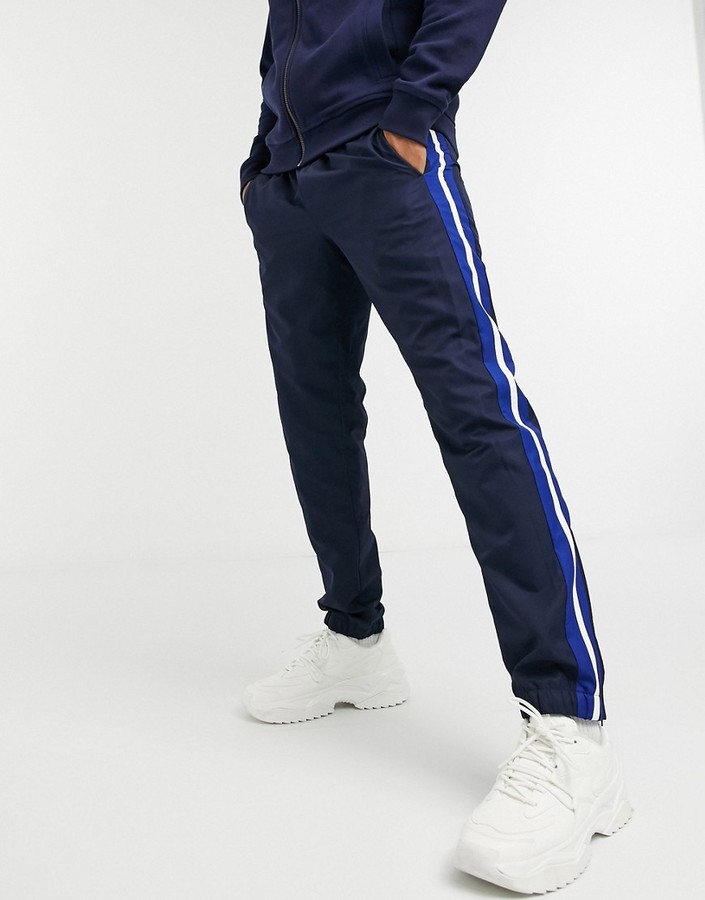lacoste side logo jogging pants