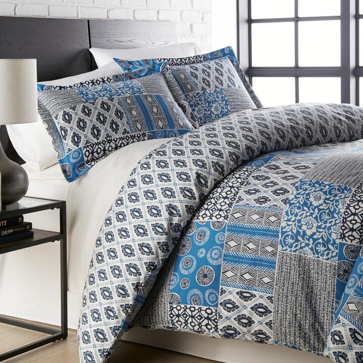 SouthShore Fine Linens Global Patchwork 3-Piece Blue Microfiber King/Cal King Comforter Set