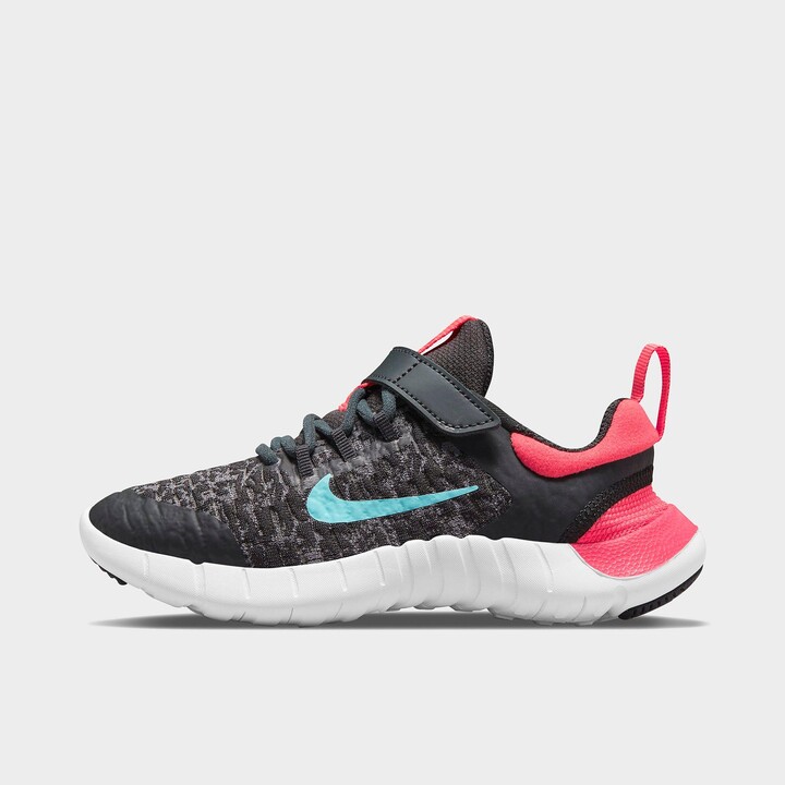 Complaciente sal traición Nike Girls' Little Kids' Free Run 5.0 2021 Running Shoes - ShopStyle