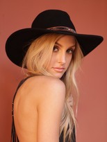 Thumbnail for your product : West Coast Wardrobe Canyon Breeze Hat with Feather Detail in Black
