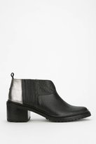 Thumbnail for your product : Urban Outfitters MAMUT Contrast Back-Panel Chelsea Boot
