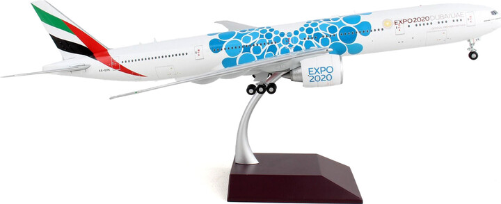 Boeing 777-300ER Commercial Aircraft "Emirates Airlines - Dubai Expo 2020" White with Blue Graphics "Gemini 200" Series 1/200 Diecast Model Airplane by GeminiJets