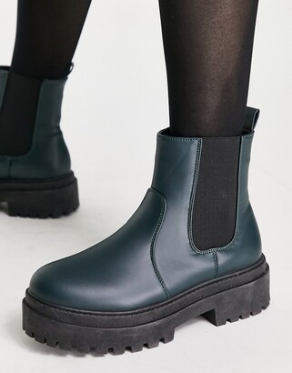 New Look chunky high ankle flat chelsea boots in dark green - ShopStyle