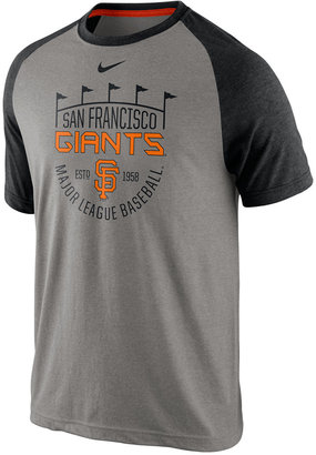 Nike Men's San Francisco Giants Raglan T-Shirt