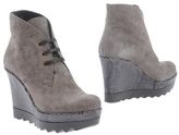 Thumbnail for your product : Pons Quintana Ankle boots