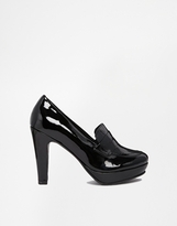 Thumbnail for your product : Gardenia Patent Leather Heeled Loafers