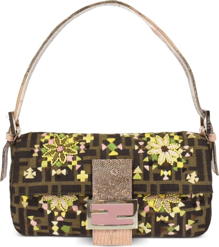 Fendi Pre-owned embroidered-logo Baguette Shoulder Bag - Pink