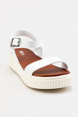 mia leanna platform sandal