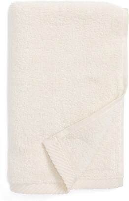 Matouk Milagro Fingertip Towel