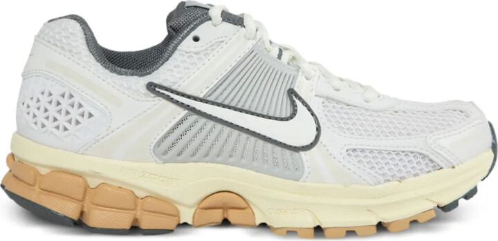 Nike Air Zoom Vomero 5 sneakers