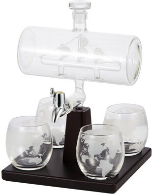 Red Barrel Studio Dorea 5 Piece Whiskey Decanter Set