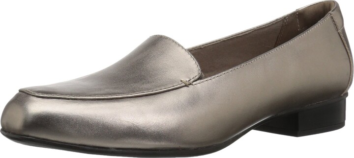 clarks juliet lora loafer