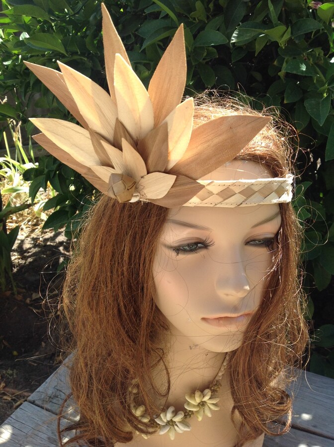 island headpiece