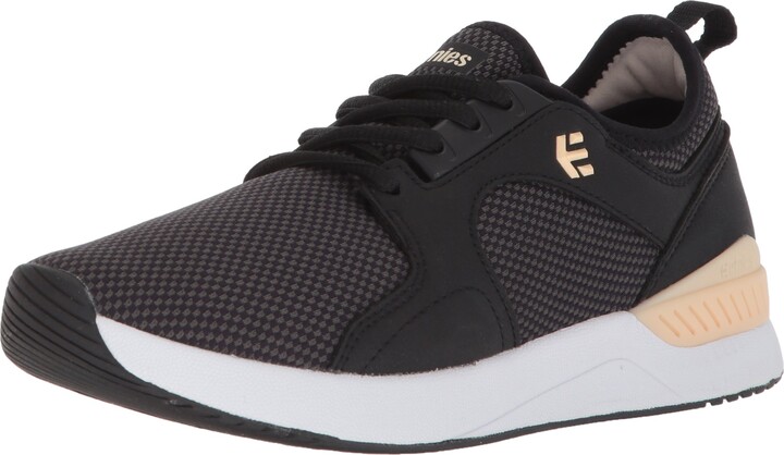 ladies etnies