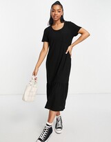 Thumbnail for your product : Gilli ruffle hem midi dress in black