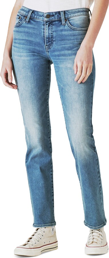 https://img.shopstyle-cdn.com/sim/a2/94/a294711d98be6b09c77cd880bae8b2f0_best/lucky-brand-sweet-straight-leg-jeans.jpg