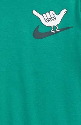 Nike Dry Hang Loose Graphic T-Shirt