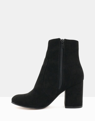 betts Charlotte Ankle Boots