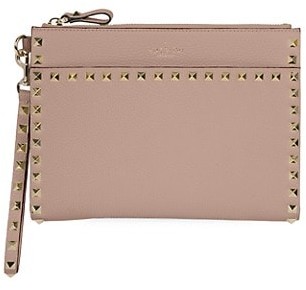 valentino rockstud clutch poudre