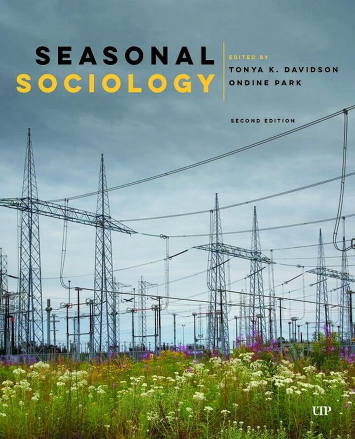 Seasonal Sociology, Second Edition, (Paperback)
