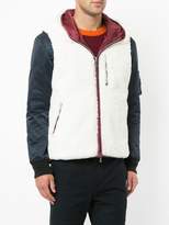 Thumbnail for your product : GUILD PRIME contrast hooded padded jacket