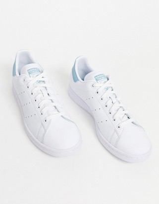 stan smith heel tab