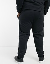 Thumbnail for your product : Polo Ralph Lauren Big & Tall player logo double tech cuffed joggers in black