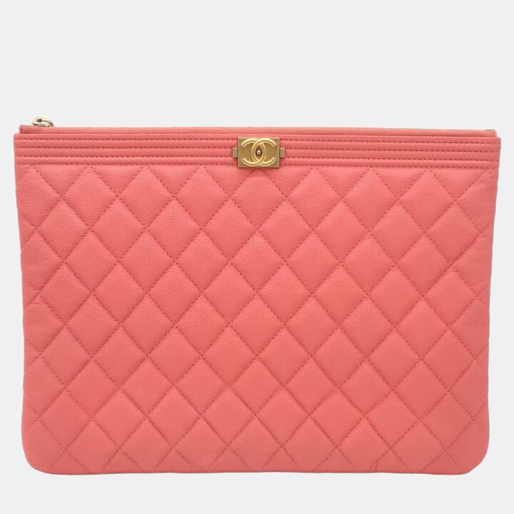 Chanel Resort 2019 Classic Quilted Ombre O-Case clutch bag Pink Peach  Leather ref.919896 - Joli Closet