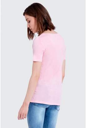 Select Fashion Fashion Women's V Neck T-Shirt Tops - size 8