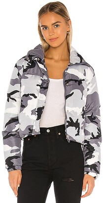 cropped camo puffer jacket