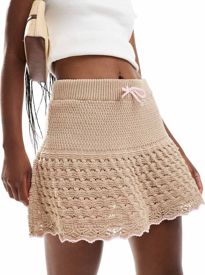 ASOS DESIGN ruffle mini skirt with train detail in hot pink - Main Image