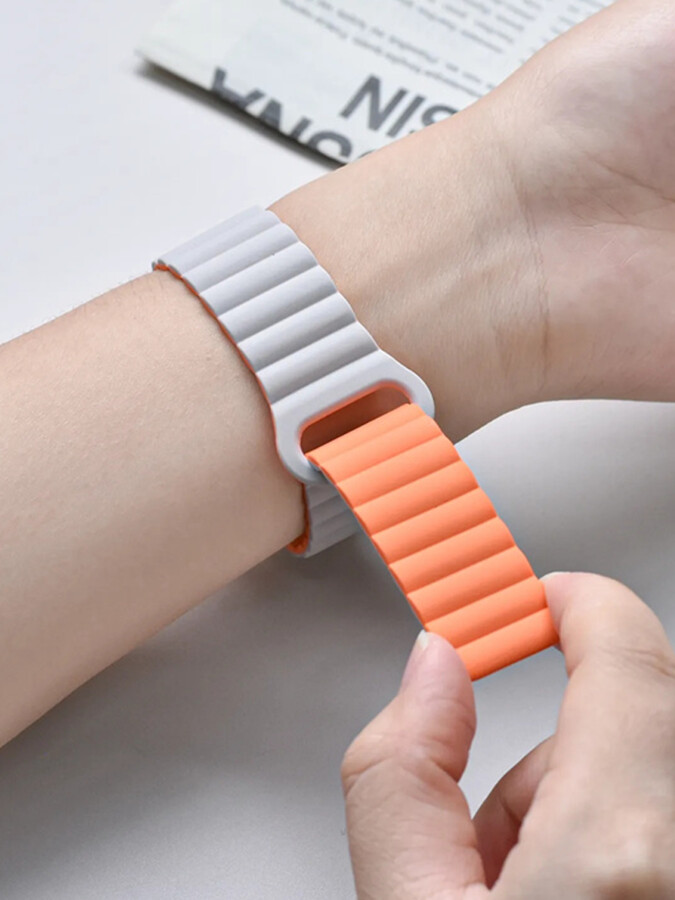 NEY Silicone Magnetic Loop For Apple Watch Band 44mm Ultra 2 49mm 45mm 41mm 42-46mm sport Bracelet iWatch Serie 10 9 8 7 6 SE Strap