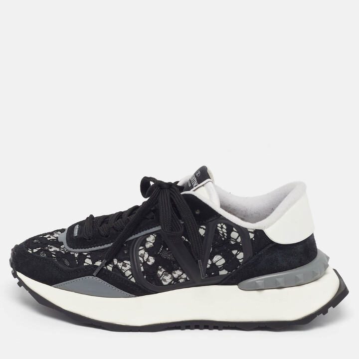 Valentino Lacerunner Size 38 Black/White Mesh and Suede Lace Up Sneakers
