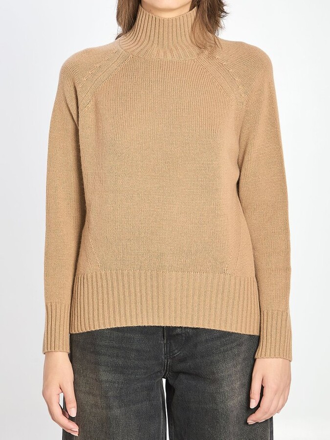 Allude Ribbed Turtleneck Knitwear
