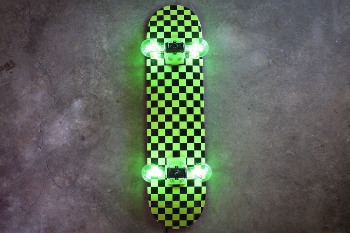 Skateboard Lamp Jungle Green Checkerboard Dimmable Led Bulbs With Wall Mount