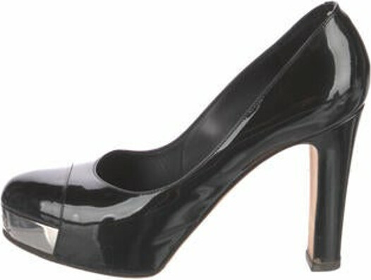 Chanel Leather heels - ShopStyle Pumps