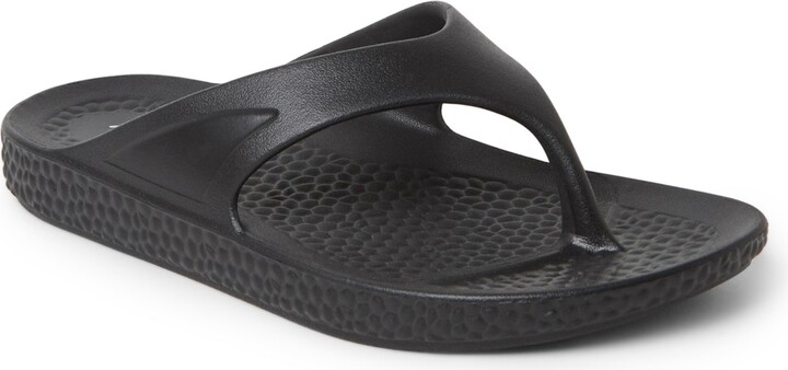 EcoCozy by Dearfoams Women's Sustainable Comfort Thong Sandal