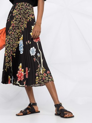 VVB Floral-Print Pleated Dress
