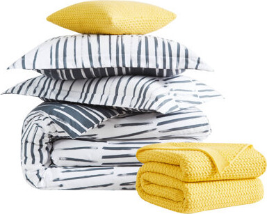 SouthShore Fine Linens Spirit Oversized Reversible lightweight Comforter Holiday Bedding Set