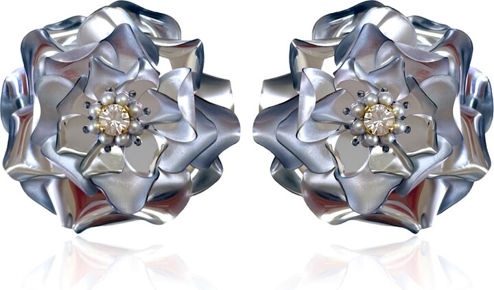 Pinar Ozevlat Camellia Earrings Silver