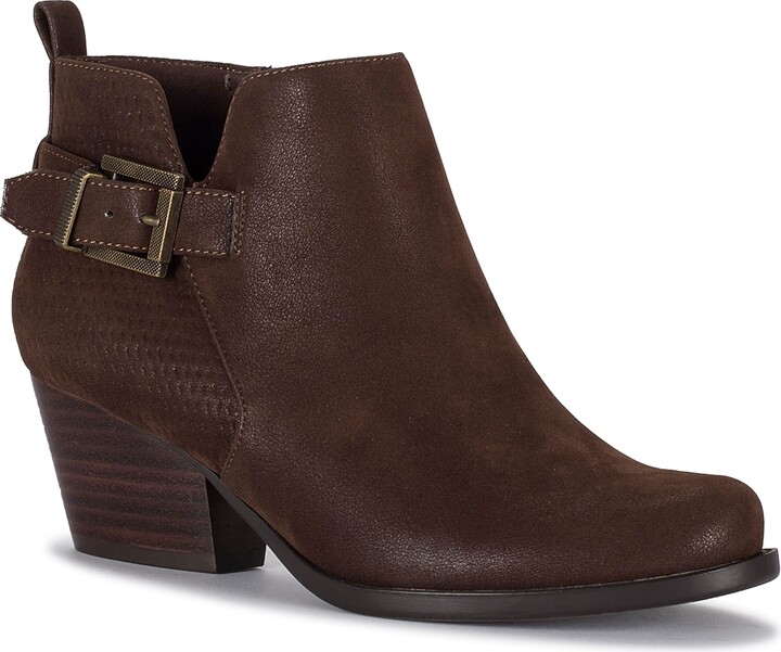 baretraps pepper wedge bootie