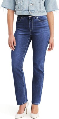 Levi's Women's Classic Straight Jeans