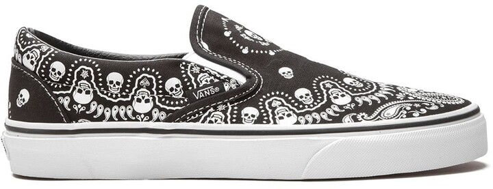 Vans Classic Slip-On skull-print sneakers - ShopStyle
