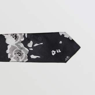 Burberry Slim Cut Floral Silk Tie