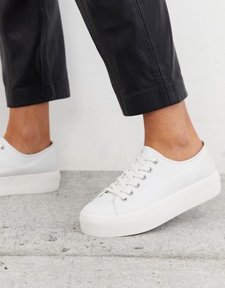 Vagabond Peggy flatform sneaker in white canvas - ShopStyle
