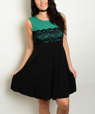 Green & Black Lace Sleeveless Dress - Plus