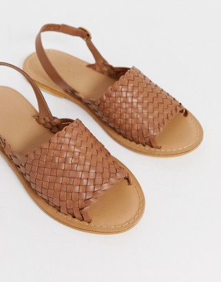 ASOS DESIGN DESIGN Wide Fit Fraction leather woven flat sandals