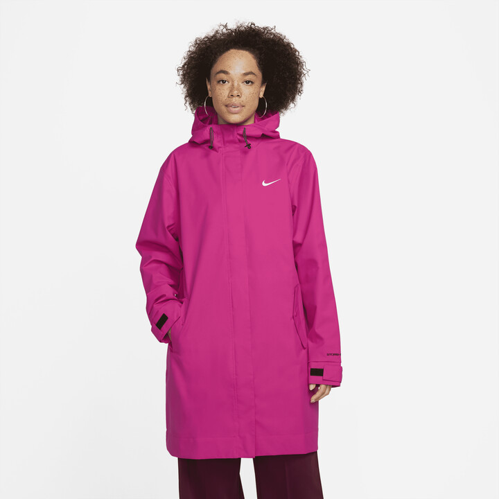 Nike Women's Sportswear Essential Storm-FIT Woven Parka Jacket in