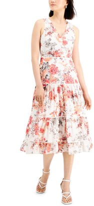 Taylor Plus Size Floral-Print Tiered Dress